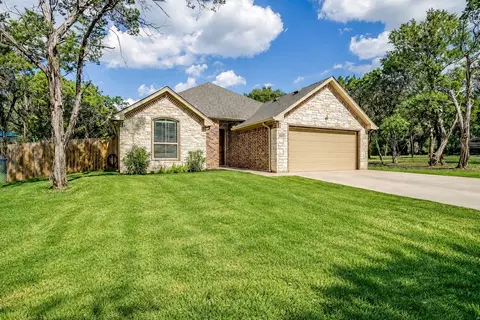 9317 Apache Trl, Rio Vista, TX 76093