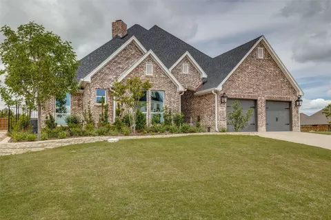11008 Familia Real Dr, Benbrook, TX 76126