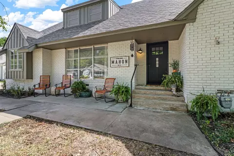 516 N Main St N, Farmersville, TX 75442