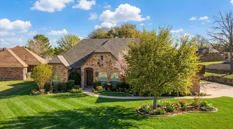 8526 Kingsley Cir, Granbury, TX 76049