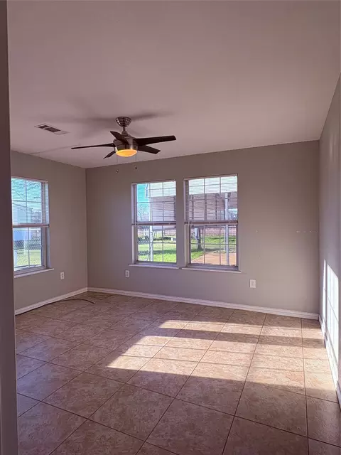 Living - 210 Fm 46, Bremond, TX 76629 photo 3 of 5