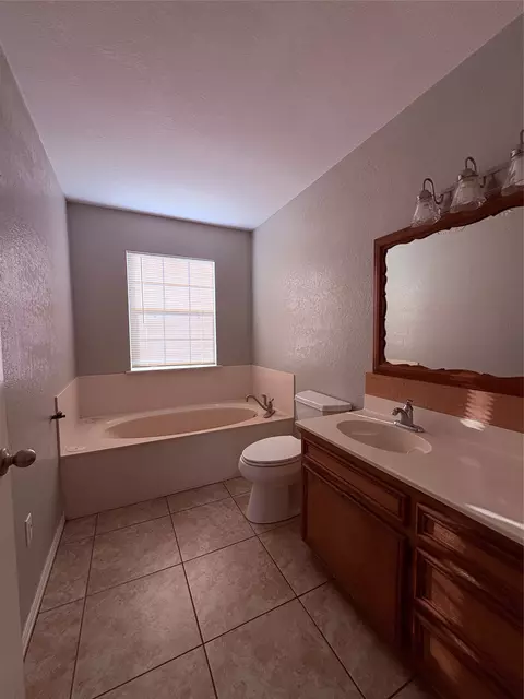 Bath - 210 Fm 46, Bremond, TX 76629 photo 1 of 4