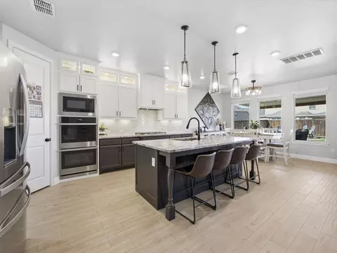 Kitchen - 6524 Elderberry Way, Argyle, TX 76226 photo 1 of 3