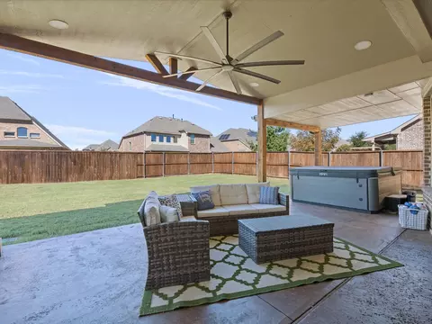 Exterior - 6524 Elderberry Way, Argyle, TX 76226 photo 5 of 7