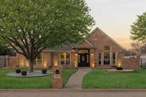 2902 Summertree Ln, Colleyville, TX 76034