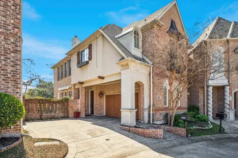 5932 Preston Gate Ct, Dallas, TX 75230