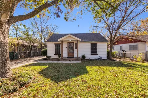 603 Lilly St, Cleburne, TX 76033