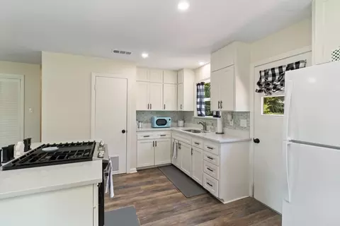 1424 Bowie Dr, Corsicana, TX 75110