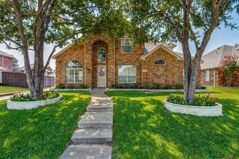 1717 Angel Falls Dr, Frisco, TX 75036