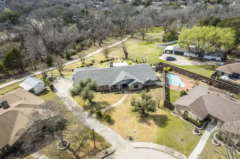 950 Shady Cove Pl, Desoto, TX 75115