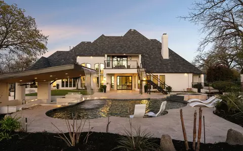 6001 Pine Valley Dr, Flower Mound, TX 75022