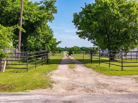 19754 County Road 818, Farmersville, TX 75442