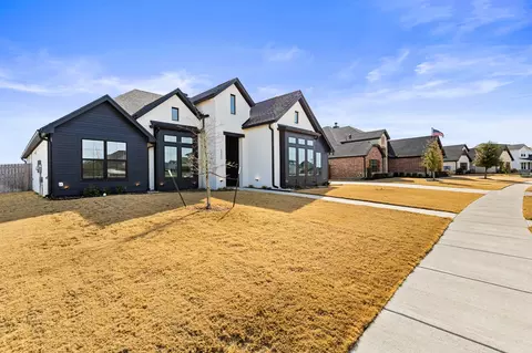 Exterior - 2217 Slocum Ct, Lorena, TX 76655 photo 3 of 11
