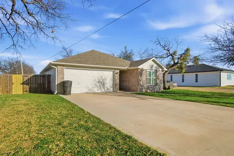 2941 Hickory St, Abilene, TX 79601