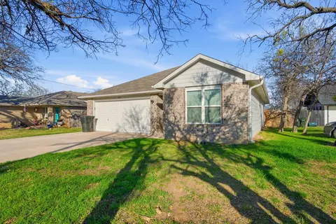 Exterior - 2941 Hickory St, Abilene, TX 79601 photo 2 of 6