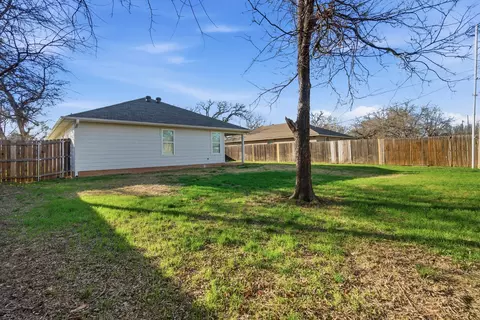 Exterior - 2941 Hickory St, Abilene, TX 79601 photo 4 of 6