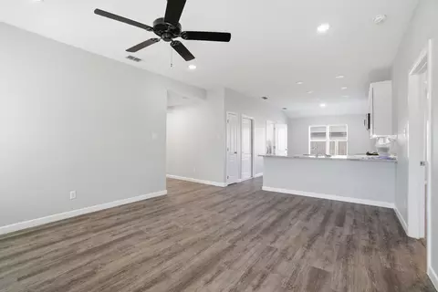 Living - 2941 Hickory St, Abilene, TX 79601 photo 3 of 4