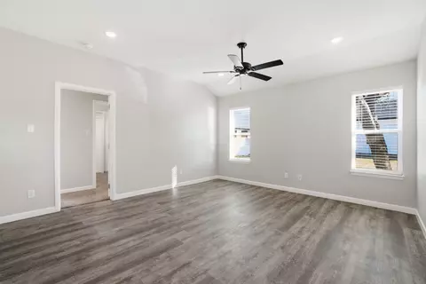 Living - 2941 Hickory St, Abilene, TX 79601 photo 1 of 4