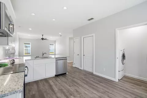 Entry Way - 2941 Hickory St, Abilene, TX 79601 photo 1 of 1