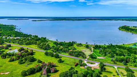 lot17 Bordeaux Ln, Corsicana, TX 75109