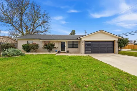 1400 Glasgow Rd, Fort Worth, TX 76134