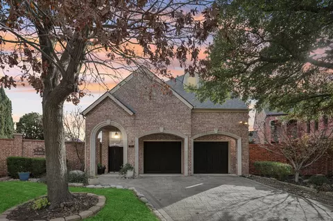 77 Mill Pond Dr, Frisco, TX 75034