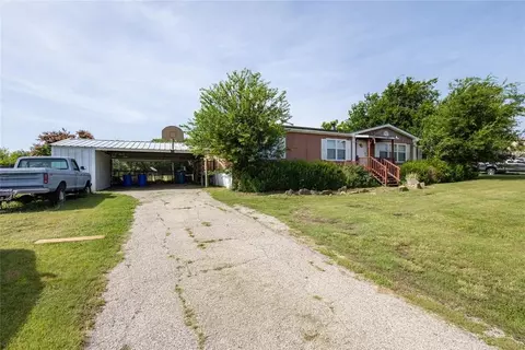 6217 Friesian Dr, Godley, TX 76044