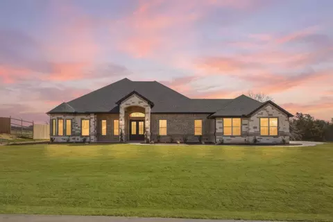 150 Briar Patch Rd, Boyd, TX 76023