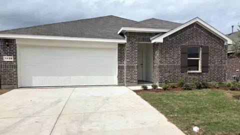 1020 Foxburg Dr, Fort Worth, TX 76131