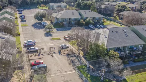 View/Area - 1500 Lake Shore Dr #404, Waco, TX 76708 photo 1 of 4