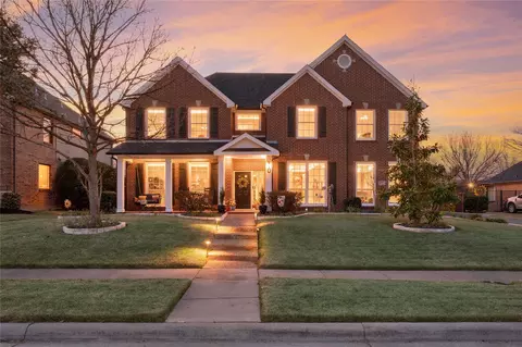 10 Meadow Ridge Dr, Trophy Club, TX 76262