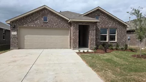 1016 Foxburg Dr, Fort Worth, TX 76131