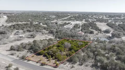 880 Sunfish Pt, Bluff Dale, TX 76433