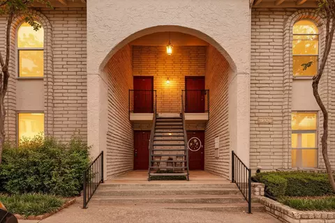 15926 Stillwood St #2072, Dallas, TX 75248