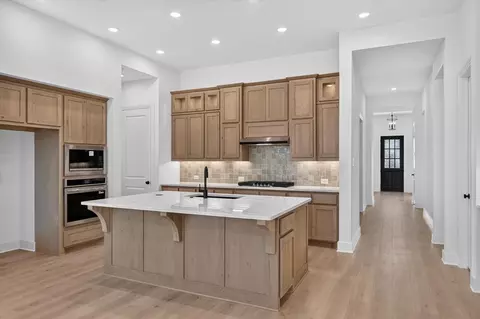 Kitchen - 2802 Cedar Rdg, Sherman, TX 75092 photo 1 of 4