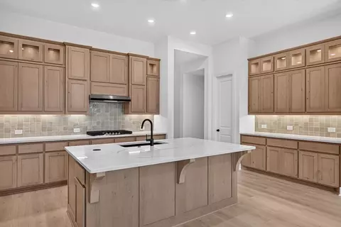 Kitchen - 2802 Cedar Rdg, Sherman, TX 75092 photo 4 of 4