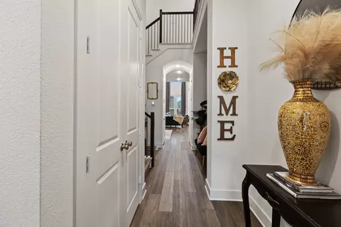 1124 Queensdown Way, Forney, TX 75126
