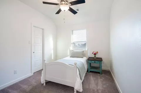Bedroom - 1312 Chickadee Dr, Argyle, TX 76226 photo 4 of 4