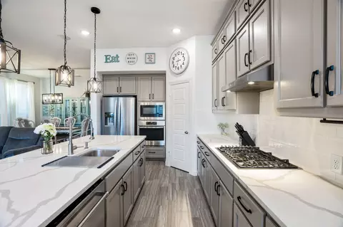 Kitchen - 1312 Chickadee Dr, Argyle, TX 76226 photo 4 of 4