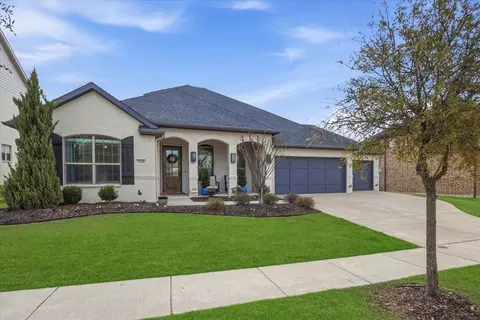513 Point Vista Dr, Aledo, TX 76008