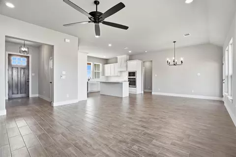 1039 Colt Rd, Springtown, TX 76082 photo 15