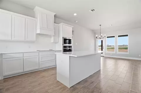 1039 Colt Rd, Springtown, TX 76082 photo 11