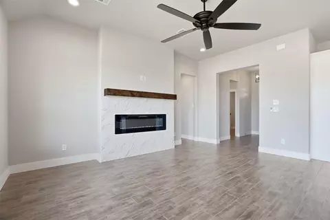 1039 Colt Rd, Springtown, TX 76082 photo 14