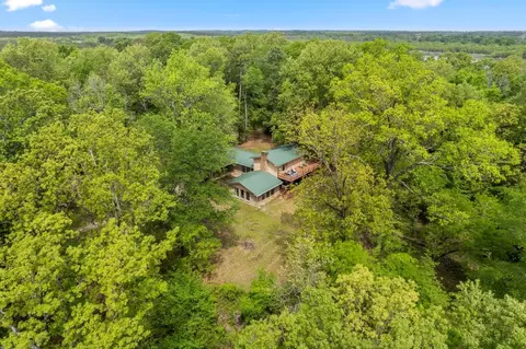 1614 County Road 2600, Mount Pleasant, TX 75455