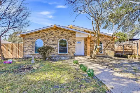 6301 Glenmoor Dr, Garland, TX 75043
