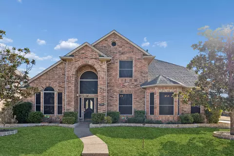 704 Lyndsie Dr, Coppell, TX 75019