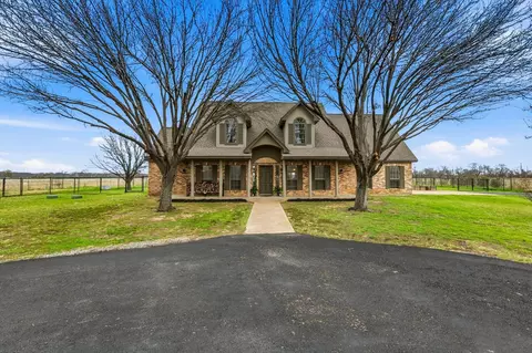 492 Thomas J Egan Rd, Denton, TX 76207