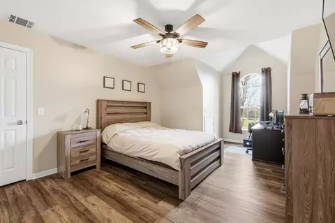 Bedroom - 492 Thomas J Egan Rd, Denton, TX 76207 photo 3 of 6