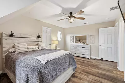 Bedroom - 492 Thomas J Egan Rd, Denton, TX 76207 photo 5 of 6