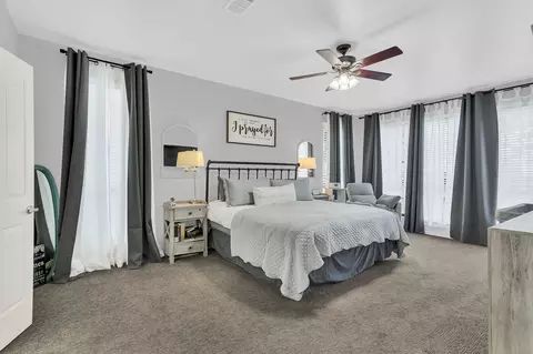 4138 Petersburg Dr, Fort Worth, TX 76244
